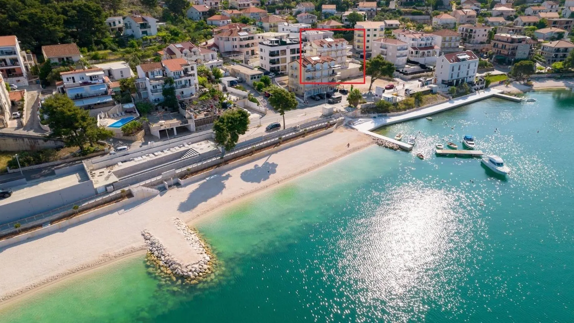 Tomi Apartmani Trogir 0*,