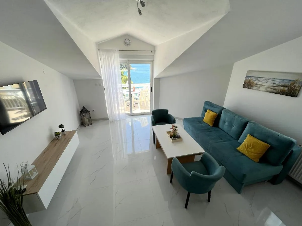 Tomi Apartmani Trogir
