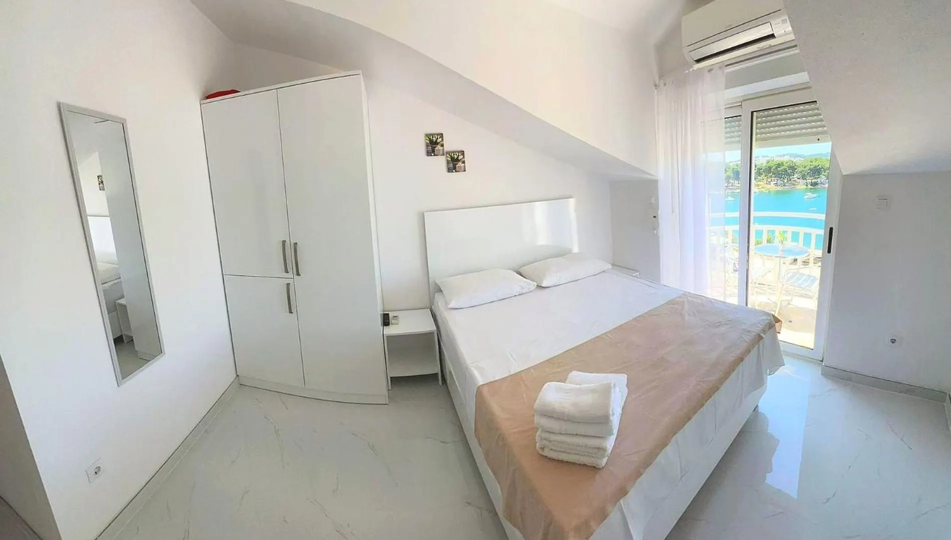 Tomi Apartmani Trogir Appartement